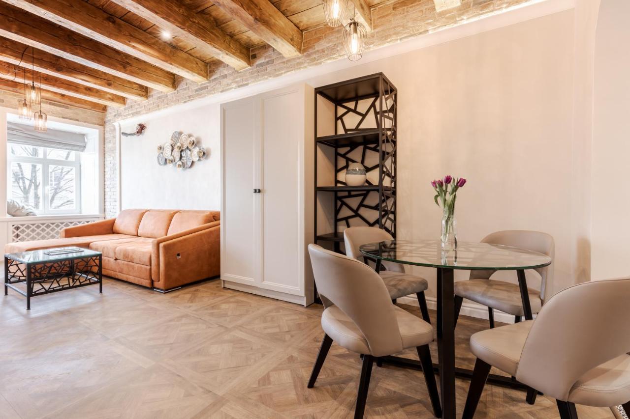 View On Rynok Square Apartments Lviv Exterior photo