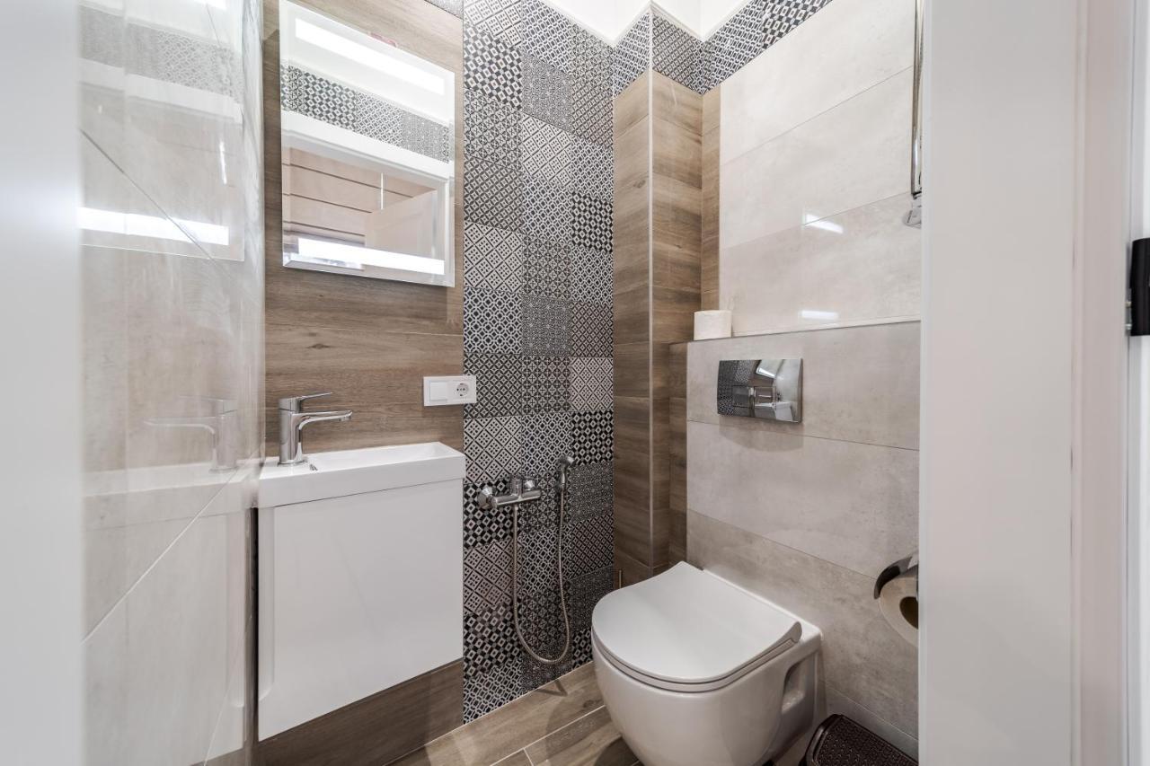 View On Rynok Square Apartments Lviv Exterior photo