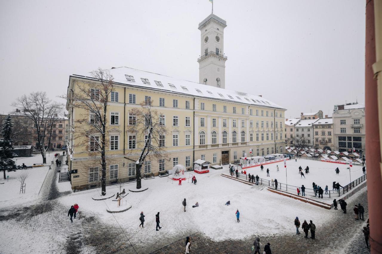 View On Rynok Square Apartments Lviv Exterior photo