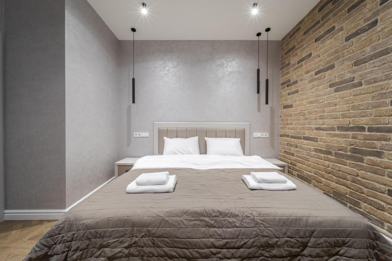 View On Rynok Square Apartments Lviv Exterior photo